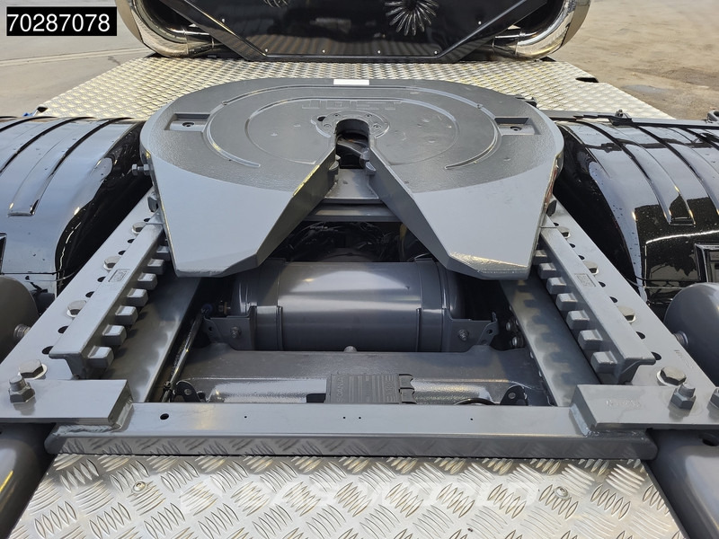 Scania R770T R 6X2 1 of 1! TUFT Torpedo Full-Air Retarder Liftachse Leder Alcoa's V8 Euro 6 - crédit-bail Scania R770T R 6X2 1 of 1! TUFT Torpedo Full-Air Retarder Liftachse Leder Alcoa's V8 Euro 6: photos 16 Scania R770T R 6X2 1 of 1! TUFT Torpedo Full-Air Retarder Liftachse Leder Alcoa's V8 Euro 6 - crédit-bail Scania R770T R 6X2 1 of 1! TUFT Torpedo Full-Air Retarder Liftachse Leder Alcoa's V8 Euro 6: photos 16