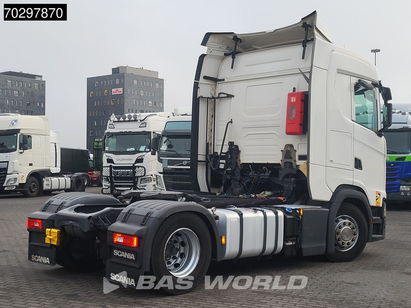 Scania S450 4X2 Compressor Retarder 2xTanks Navi Euro 6 - Tracteur routier: photos 5 Scania S450 4X2 Compressor Retarder 2xTanks Navi Euro 6 - Tracteur routier: photos 5