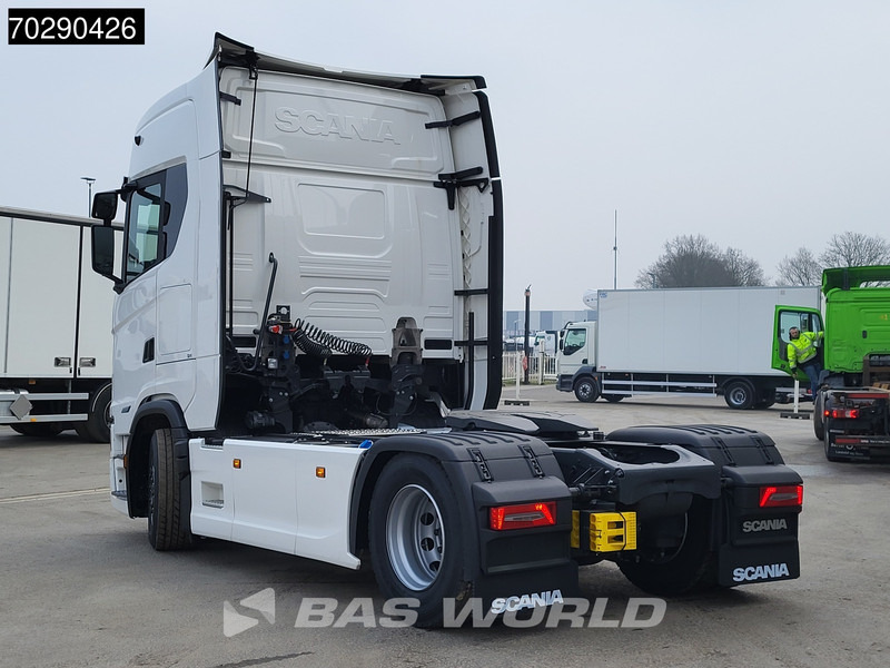 Scania S500 4X2 NEW! Full-Air Retarder Leder 2x Tanks ACC Standklima - Tracteur routier: photos 2 Scania S500 4X2 NEW! Full-Air Retarder Leder 2x Tanks ACC Standklima - Tracteur routier: photos 2