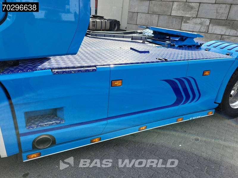 Scania S500 S 4X2 Full-Air Retarder Leder Alcoa's Hydraulik Standairco ACC LED Navi Euro 6 - Tracteur routier: photos 5 Scania S500 S 4X2 Full-Air Retarder Leder Alcoa's Hydraulik Standairco ACC LED Navi Euro 6 - Tracteur routier: photos 5