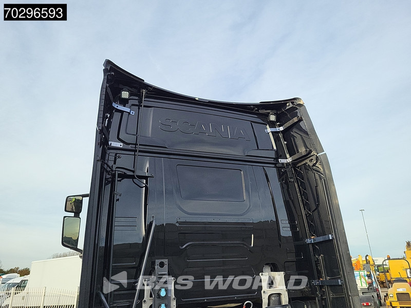 Scania S500 S 4X2 Retarder 2xTanks Hydraulic ACC Navi Euro 6 - Tracteur routier: photos 5 Scania S500 S 4X2 Retarder 2xTanks Hydraulic ACC Navi Euro 6 - Tracteur routier: photos 5
