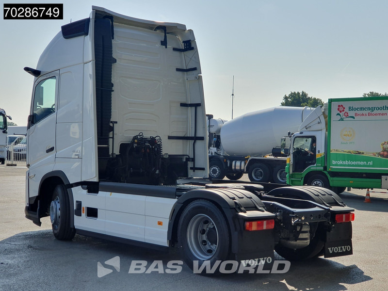 Volvo FH 460 4X2 XL VEB+ I-ParkCool 2xTanks Euro 6 - Tracteur routier: photos 2 Volvo FH 460 4X2 XL VEB+ I-ParkCool 2xTanks Euro 6 - Tracteur routier: photos 2