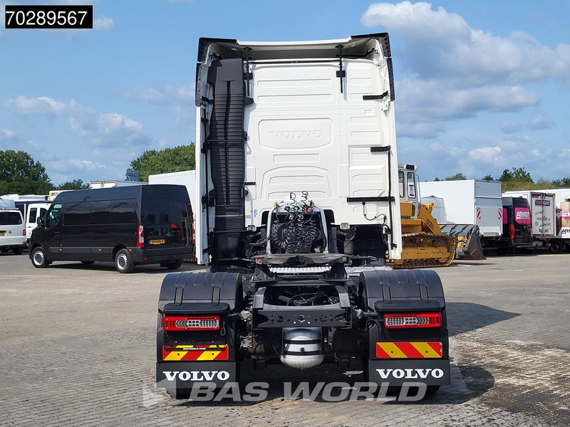 Volvo FH 500 4X2 2xTanks VEB+ I-Park Cool ACC Navi Euro 6 - Tracteur routier: photos 3 Volvo FH 500 4X2 2xTanks VEB+ I-Park Cool ACC Navi Euro 6 - Tracteur routier: photos 3