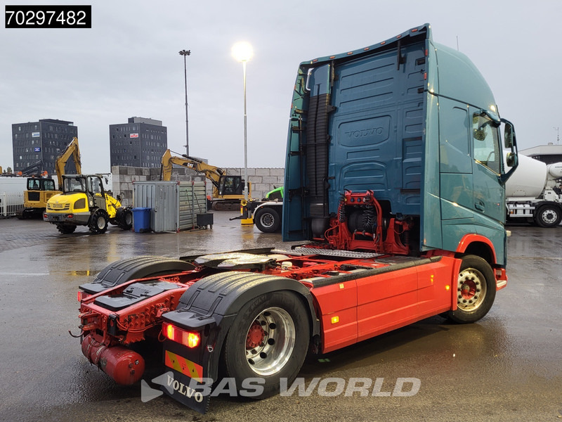 Volvo FH 500 4X2 XL I-ParkCool 2xTanks Euro 6 - Tracteur routier: photos 5 Volvo FH 500 4X2 XL I-ParkCool 2xTanks Euro 6 - Tracteur routier: photos 5