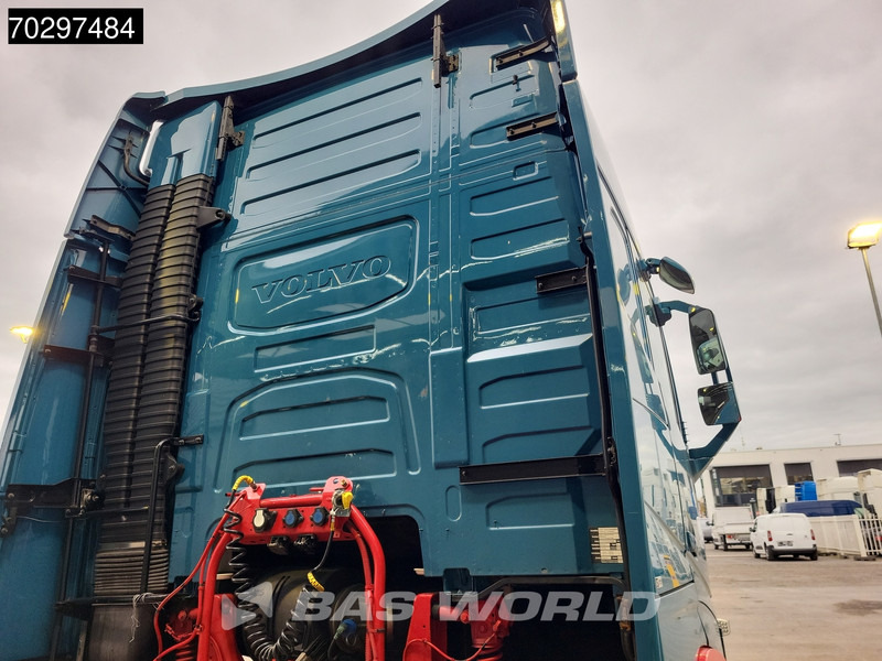 Volvo FH 500 4X2 XL I-ParkCool 2xTanks Euro 6 - Tracteur routier: photos 5 Volvo FH 500 4X2 XL I-ParkCool 2xTanks Euro 6 - Tracteur routier: photos 5