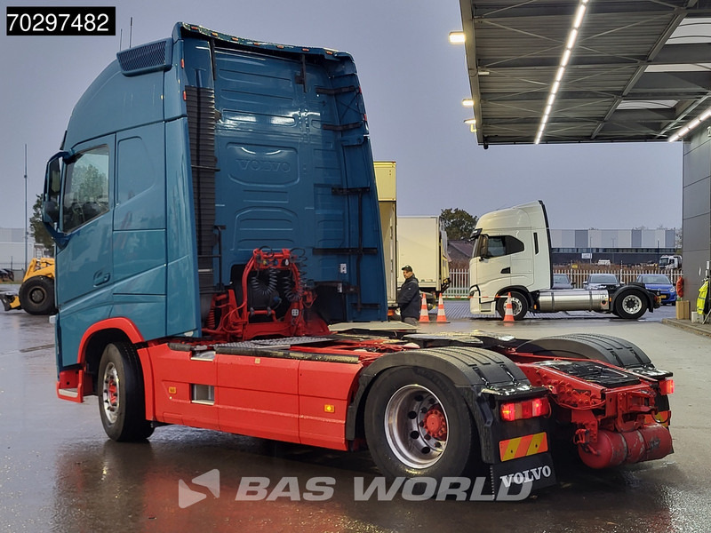 Volvo FH 500 4X2 XL I-ParkCool 2xTanks Euro 6 - Tracteur routier: photos 2 Volvo FH 500 4X2 XL I-ParkCool 2xTanks Euro 6 - Tracteur routier: photos 2