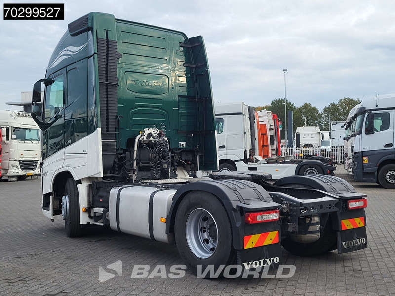 Volvo FH 500 4X2 XL TC VEB+ 2xTanks I-Park Cool ACC Navi - Tracteur routier: photos 2 Volvo FH 500 4X2 XL TC VEB+ 2xTanks I-Park Cool ACC Navi - Tracteur routier: photos 2