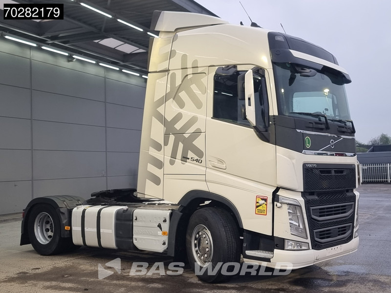 Volvo FH 540 4X2 VEB+ 2xTanks ACC I-Park Cool Euro 6 - Tracteur routier: photos 3 Volvo FH 540 4X2 VEB+ 2xTanks ACC I-Park Cool Euro 6 - Tracteur routier: photos 3