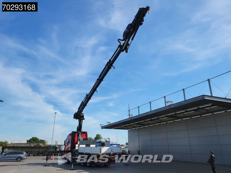 Volvo FH16 650 FH16 8X2 Tractorhead HMF 7020K-RCS Crane + Fly-Jib Lift+Steering Axle Navi ACC - Tracteur routier: photos 2 Volvo FH16 650 FH16 8X2 Tractorhead HMF 7020K-RCS Crane + Fly-Jib Lift+Steering Axle Navi ACC - Tracteur routier: photos 2