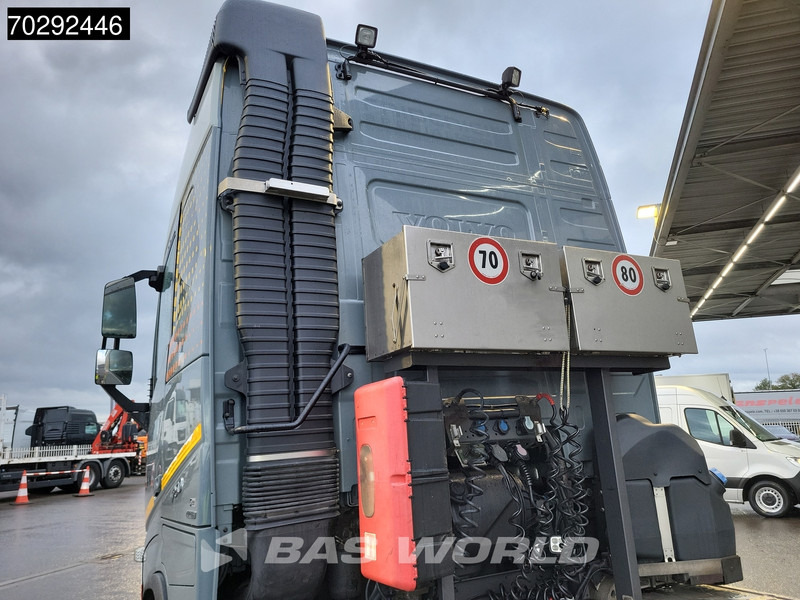 Volvo FH16 750 FH16 6X4 120T! Full-Air Retarder VEB+ Liftaxle Big-Axle 2x Tanks Alcoa's Euro 6 - Tracteur routier: photos 5 Volvo FH16 750 FH16 6X4 120T! Full-Air Retarder VEB+ Liftaxle Big-Axle 2x Tanks Alcoa's Euro 6 - Tracteur routier: photos 5