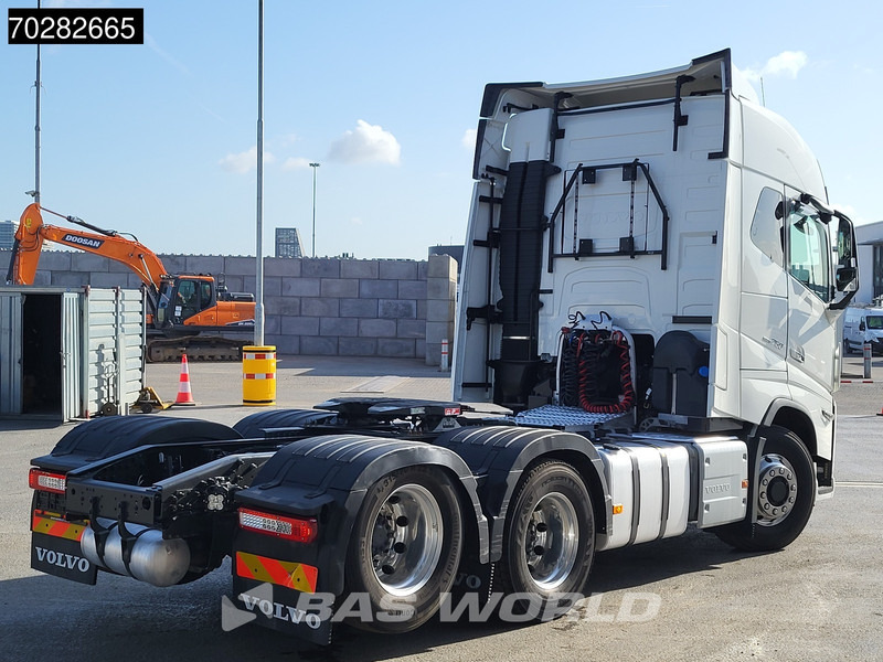 Volvo FH16 750 FH16 6X6 X-Track Liftachse Full-Air VDS VEB+ Alcoa's ACC LED Alcoa's - Tracteur routier: photos 5 Volvo FH16 750 FH16 6X6 X-Track Liftachse Full-Air VDS VEB+ Alcoa's ACC LED Alcoa's - Tracteur routier: photos 5