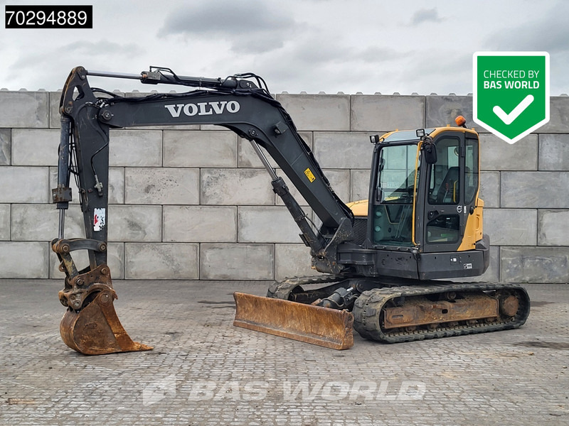Volvo ECR88 D A/C - Mini pelle: photos 1 Volvo ECR88 D A/C - Mini pelle: photos 1
