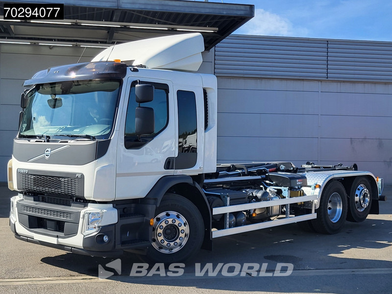 Volvo FE 320 6X2 NEW HIAB 21Tons Abrollkipper Lift+Lenkachse Automatic Euro 6 - Camion ampliroll: photos 3 Volvo FE 320 6X2 NEW HIAB 21Tons Abrollkipper Lift+Lenkachse Automatic Euro 6 - Camion ampliroll: photos 3