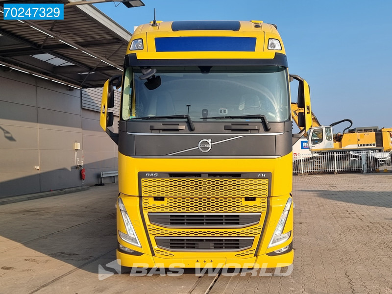 Volvo FH 460 6X2 LNG JUMBO LKW ACC Navi Standklima Liftachse - Camion à rideaux coulissants: photos 3 Volvo FH 460 6X2 LNG JUMBO LKW ACC Navi Standklima Liftachse - Camion à rideaux coulissants: photos 3