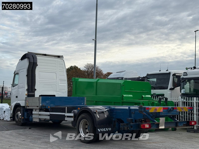 Volvo FH 500 4X2 Defect Engine Globetrotter XL BDF Euro 5 - Camion porte-conteneur/ Caisse mobile: photos 3 Volvo FH 500 4X2 Defect Engine Globetrotter XL BDF Euro 5 - Camion porte-conteneur/ Caisse mobile: photos 3