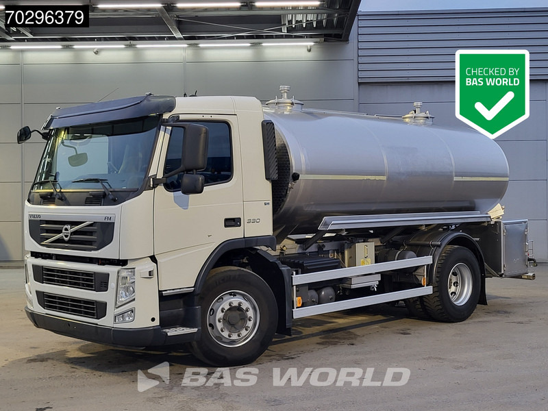 Volvo FM 330 4X2 11.500ltr Silo 2 compartments Stainless steel Automatic Xenon Navi Euro 5 - Camion citerne: photos 1 Volvo FM 330 4X2 11.500ltr Silo 2 compartments Stainless steel Automatic Xenon Navi Euro 5 - Camion citerne: photos 1