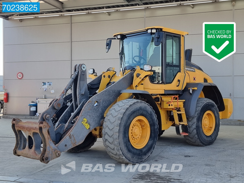 Volvo L90 H QUICK COUPLER - DUTCH MACHINE - Chargeuse sur pneus: photos 1 Volvo L90 H QUICK COUPLER - DUTCH MACHINE - Chargeuse sur pneus: photos 1