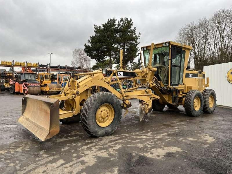 Caterpillar 12H-ES - Niveleuse: photos 3 Caterpillar 12H-ES - Niveleuse: photos 3