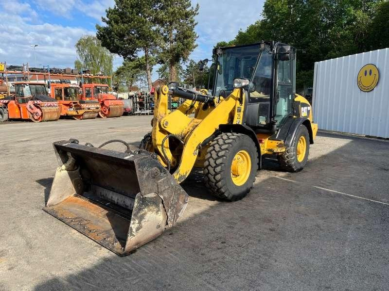Caterpillar 906H - Valet de ferme: photos 2 Caterpillar 906H - Valet de ferme: photos 2