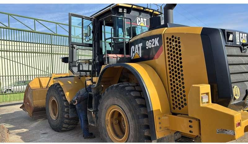 Caterpillar 962K - Chargeuse sur pneus: photos 4 Caterpillar 962K - Chargeuse sur pneus: photos 4