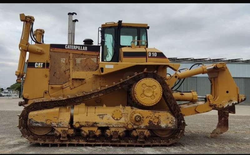 Caterpillar D10 DEPOT BARCELONE - Bulldozer: photos 3 Caterpillar D10 DEPOT BARCELONE - Bulldozer: photos 3