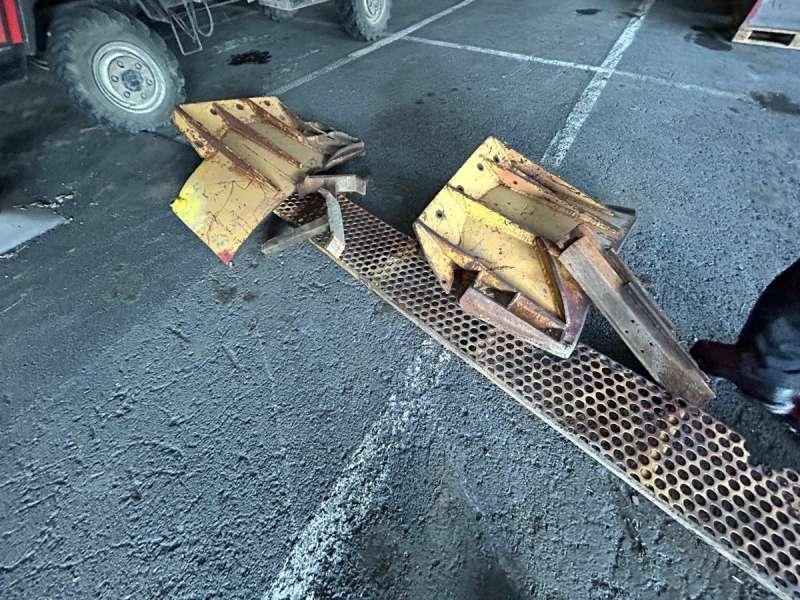 Bulldozer Caterpillar D4H LGP: photos 31