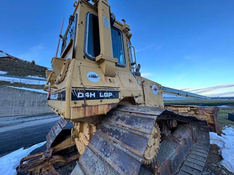 Bulldozer Caterpillar D4H LGP: photos 37