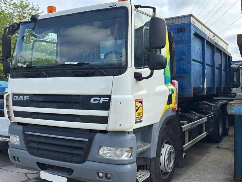 DAF CF 85.460 6X2 - Camion ampliroll: photos 2 DAF CF 85.460 6X2 - Camion ampliroll: photos 2