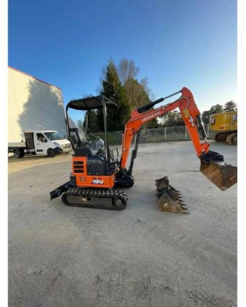 Hitachi ZX19U-6 - Mini pelle: photos 2 Hitachi ZX19U-6 - Mini pelle: photos 2