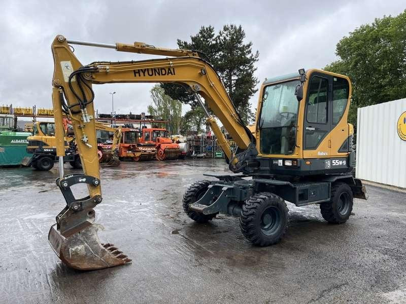 Hyundai ROBEX 55W-9 / R55W-9 - Pelle sur pneus: photos 3 Hyundai ROBEX 55W-9 / R55W-9 - Pelle sur pneus: photos 3