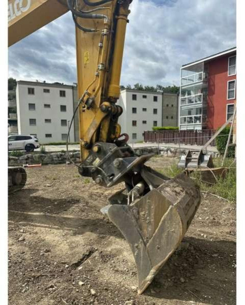 Kobelco SK210LC-11 - Pelle sur chenille: photos 4 Kobelco SK210LC-11 - Pelle sur chenille: photos 4