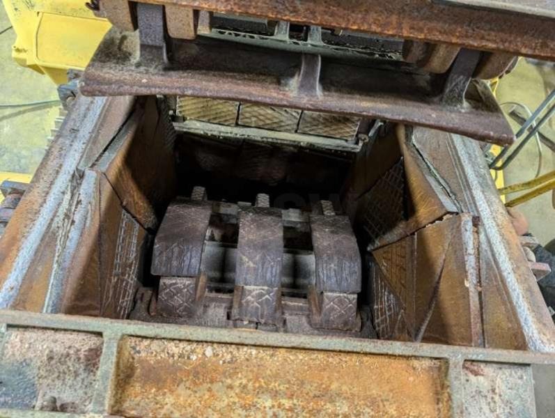 Concasseur Komatsu A PERCUSSION BR100R: photos 44