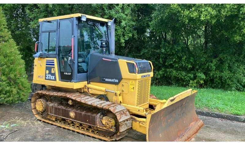 Bulldozer Komatsu D37EX: photos 1