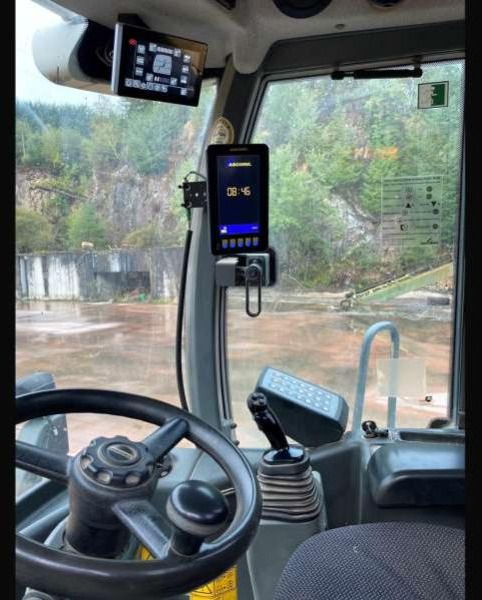 Liebherr L566 - Chargeuse sur pneus: photos 3 Liebherr L566 - Chargeuse sur pneus: photos 3