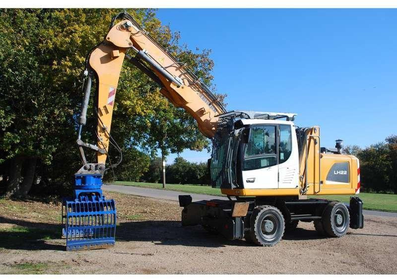 Liebherr LH22M LITRONIC - Pelle de manutention: photos 1 Liebherr LH22M LITRONIC - Pelle de manutention: photos 1