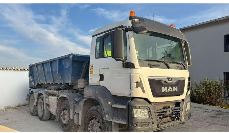 MAN Camion Ampliroll TGS 35.460 8X4 - Camion ampliroll: photos 3 MAN Camion Ampliroll TGS 35.460 8X4 - Camion ampliroll: photos 3