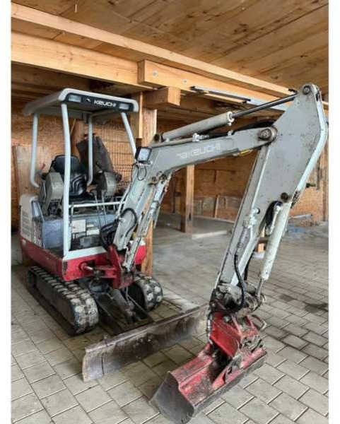 Takeuchi TB016 - Mini pelle: photos 5 Takeuchi TB016 - Mini pelle: photos 5