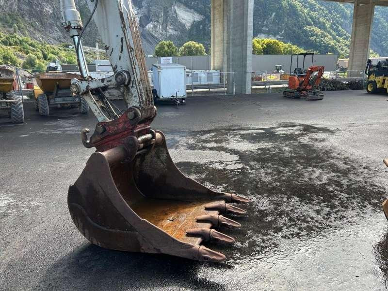 Pelle sur chenille Takeuchi TB1140: photos 38 Pelle sur chenille Takeuchi TB1140: photos 38