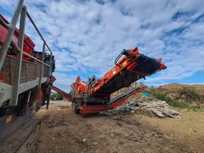 Terex FINLAY 873 - Crible: photos 2 Terex FINLAY 873 - Crible: photos 2