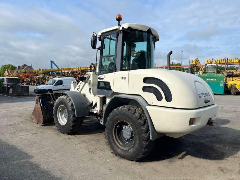Terex TL100 - Valet de ferme: photos 5 Terex TL100 - Valet de ferme: photos 5