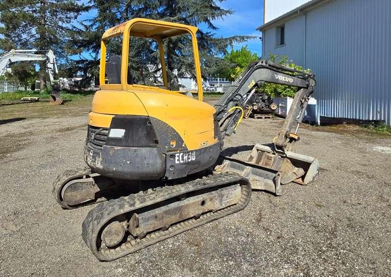 Volvo ECR38 - Mini pelle: photos 4 Volvo ECR38 - Mini pelle: photos 4