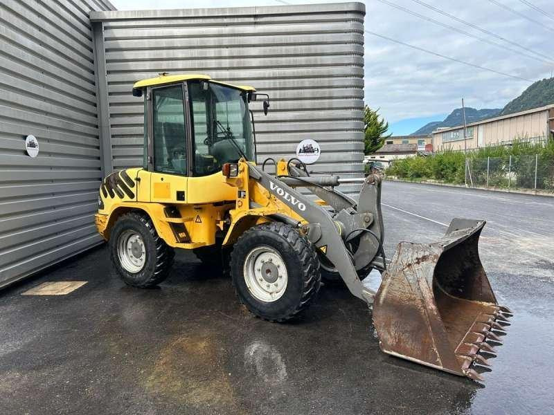 Volvo L30Z - Chargeuse sur pneus: photos 1 Volvo L30Z - Chargeuse sur pneus: photos 1