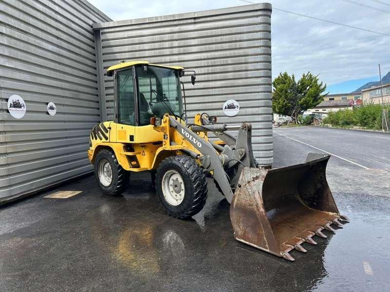 Volvo Mini Chargeur - Chargeur Compact < 7 tonnes L30Z - Valet de ferme: photos 2 Volvo Mini Chargeur - Chargeur Compact < 7 tonnes L30Z - Valet de ferme: photos 2