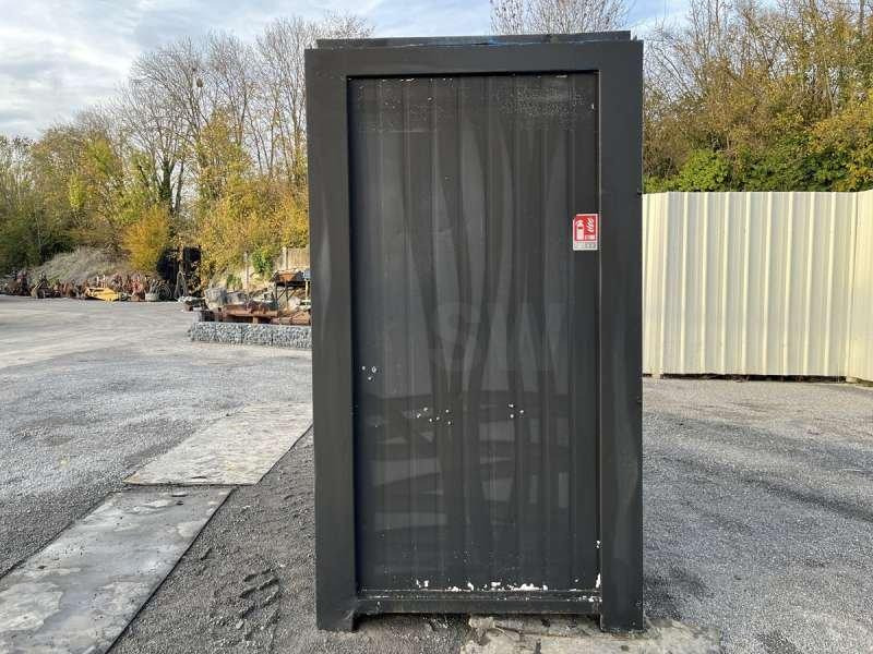 WC - Conteneur comme habitat: photos 3 WC - Conteneur comme habitat: photos 3