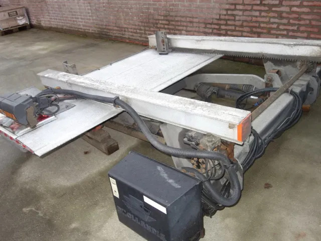 Dhollandia 2000KG ONDER SHUIFKLEP - Hayon élévateur pour Camion: photos 4 Dhollandia 2000KG ONDER SHUIFKLEP - Hayon élévateur pour Camion: photos 4