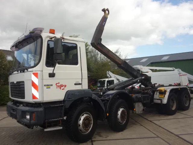 MAN 35-364 8X4 - Camion ampliroll: photos 3 MAN 35-364 8X4 - Camion ampliroll: photos 3