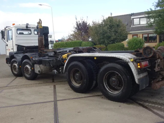 MAN 35-364 8X4 - Camion ampliroll: photos 2 MAN 35-364 8X4 - Camion ampliroll: photos 2