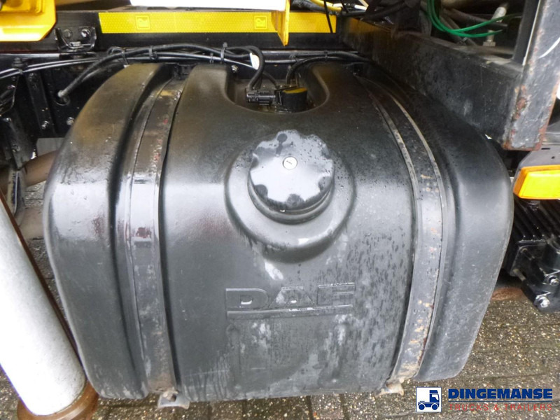 Camion hydrocureur DAF LF 55.220 4X2 RHD Whale vacuum tank 8.1 m3: photos 20