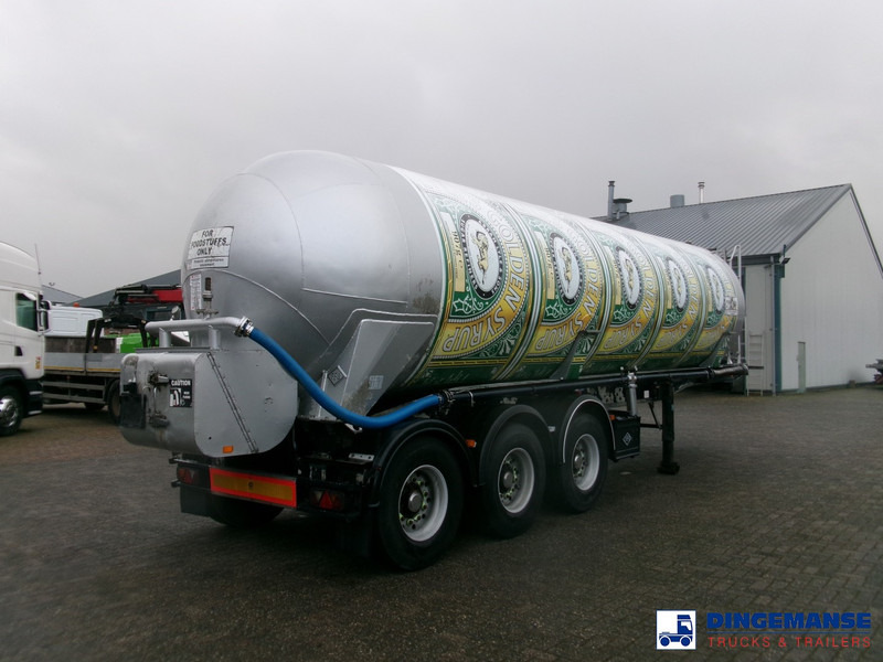 Feldbinder Powder tank alu 38 m3 (tipping) - Utilitaire benne: photos 4 Feldbinder Powder tank alu 38 m3 (tipping) - Utilitaire benne: photos 4