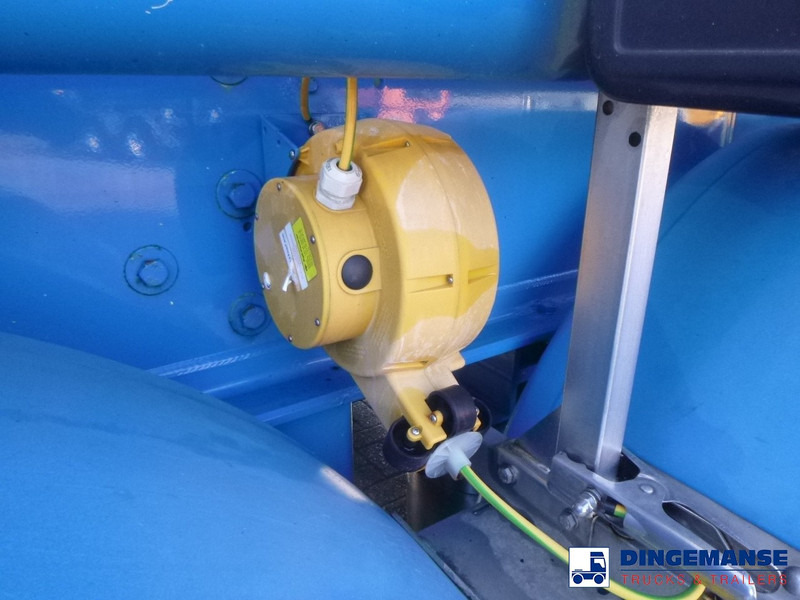 Semi-remorque citerne Feldbinder Powder tank alu 60 m3 / Compressor diesel engine.: photos 19